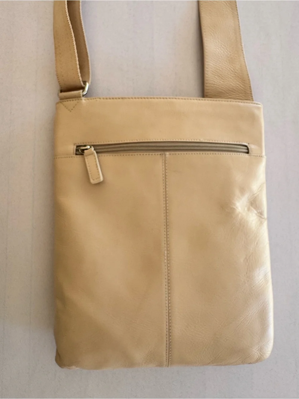 Radley London Iconic Zip-Top Leather Crossbody Pocket Bag in soft pedal pink